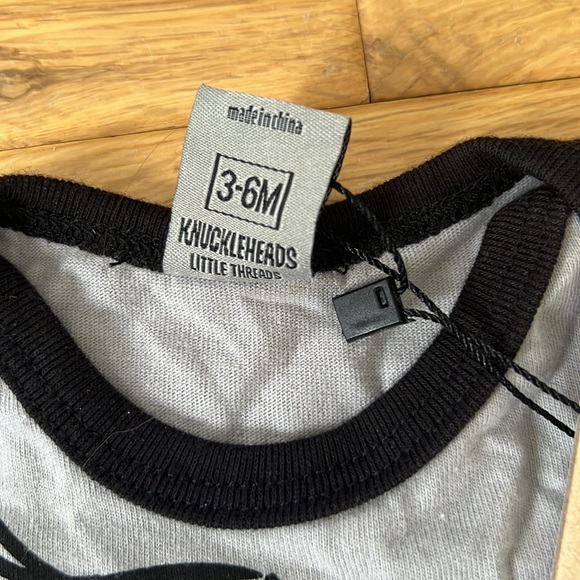 Baby onezy - Picture 3 of 5